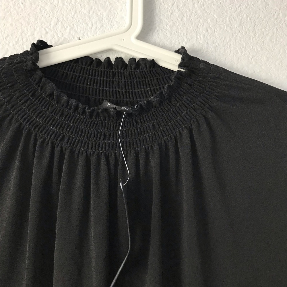 Adiva Small Black High Neck Pleated Blouse - Picture 6 of 8